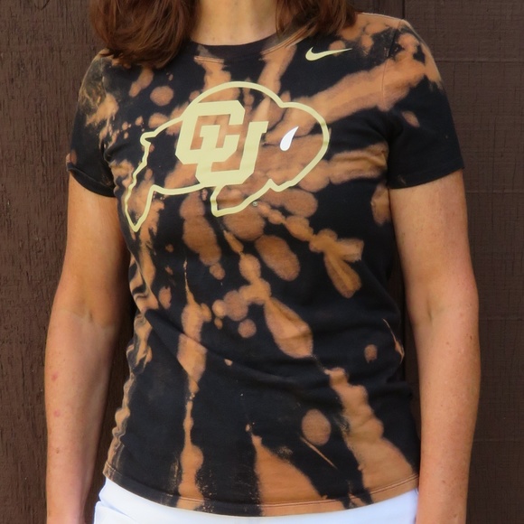 CU Boulder Buffaloes Custom Spiral Bleach Tee sz S - Picture 1 of 4